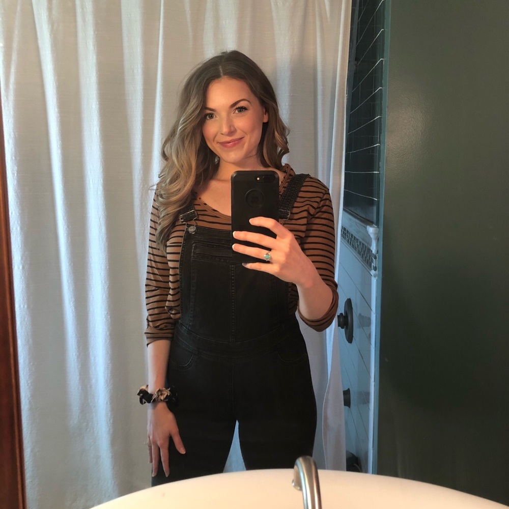 Free shipping on bundles of 4 or more